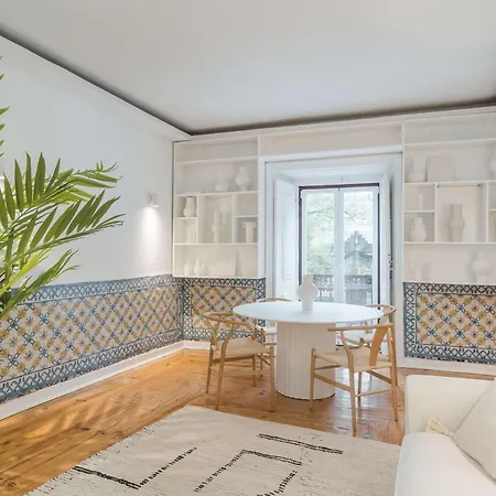 Charming 1br - Rustic Style Apartmán